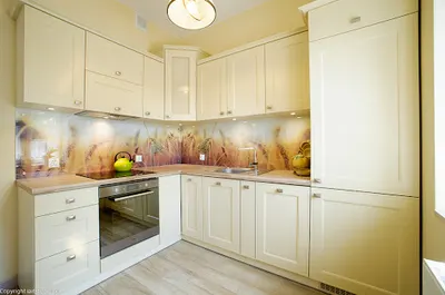 KOMANDOR. Szafy, kuchnie, meble na wymiar